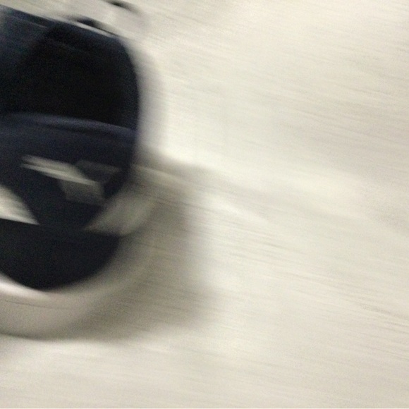 Puma Soft Foam Navy Sneaker Mens Size 9 Great Condition - Picture 4 of 15